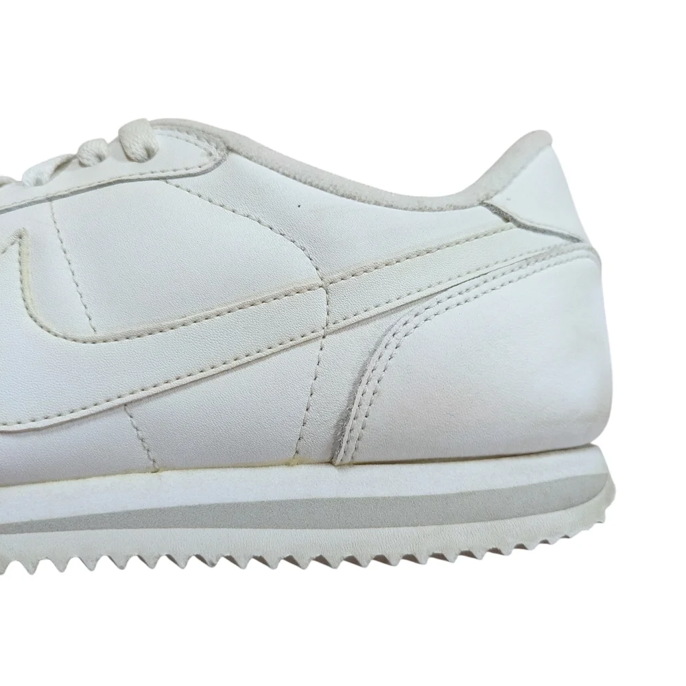 NIke Cortez 72 White Sneakers 2008 Womens Size 8.5